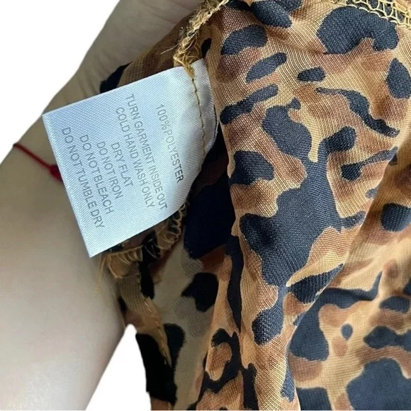 TIGER MIST Leopard Print Top Size XS - Picture 9 of 11